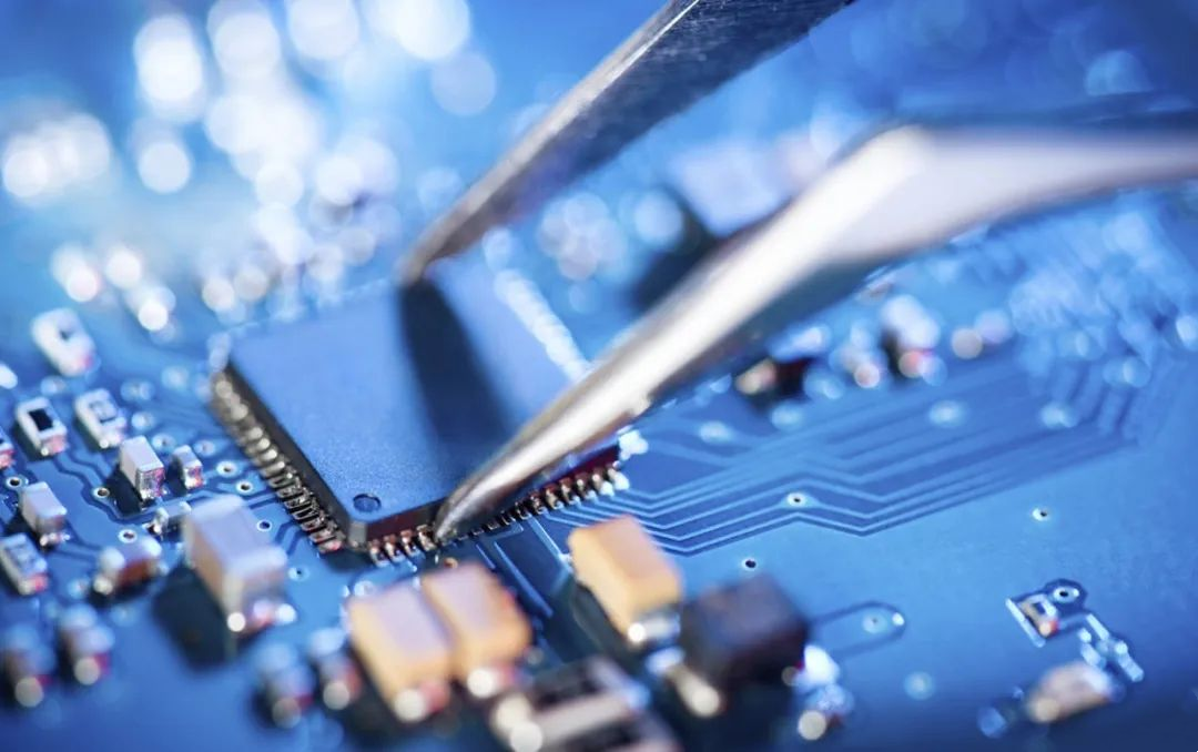 高價回收 Skyworks、Renesas 射頻開關IC、射頻及無線半導體