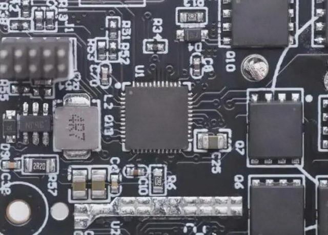 回收 [Micron] 存儲器芯片：回收 NOR 閃存存儲器 IC、Xccela? 閃存存儲器 IC、NAND 閃存存儲器 IC